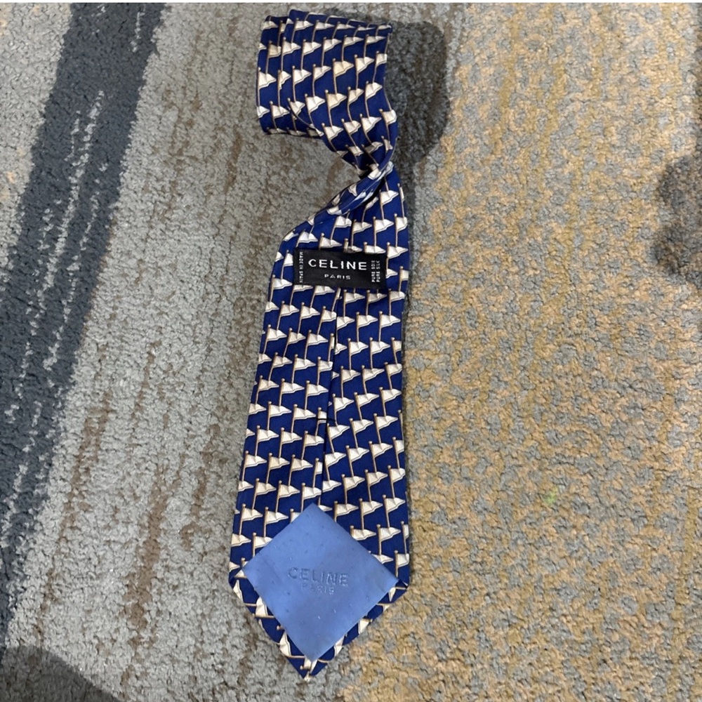 Celine Paris Silk Tie Made in Spain, Cream Waving Flags Necktie Vintage Luxury - Picture 5 of 7